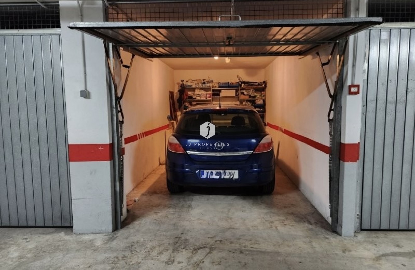 Aus zweiter Hand - Wohnung -
La Mata - Costa Blanca