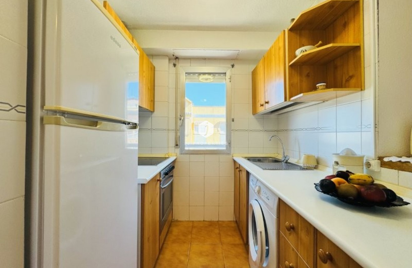 Segunda mano - Apartamento / piso -
La Mata - Costa Blanca