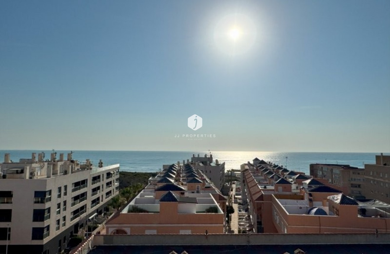 Segunda mano - Apartamento / piso -
La Mata - Costa Blanca