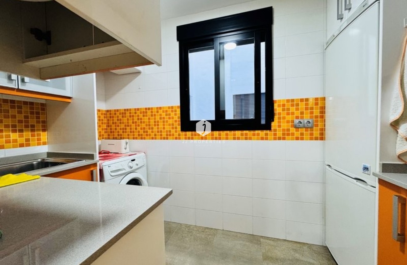 Aus zweiter Hand - Wohnung -
La Mata - Costa Blanca