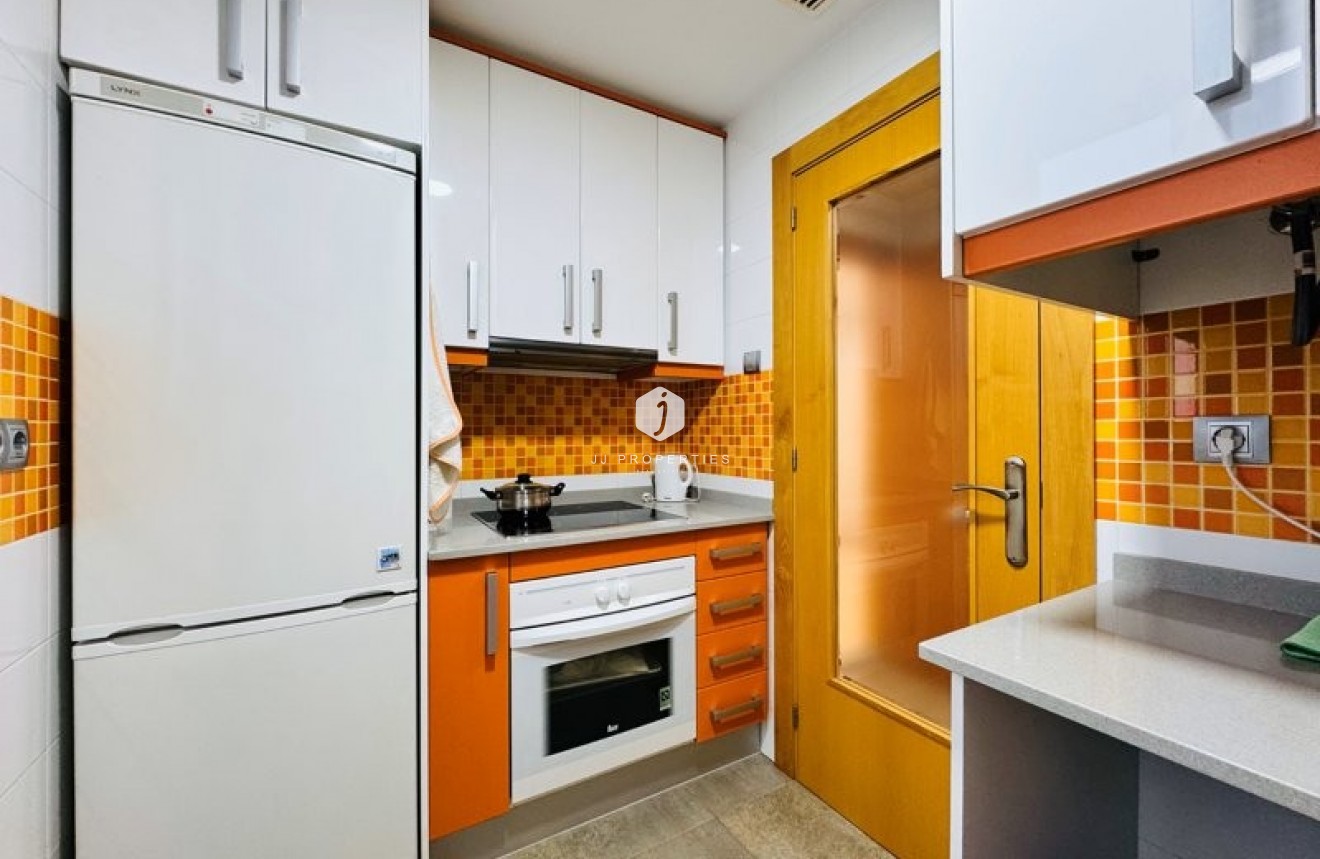 Aus zweiter Hand - Wohnung -
La Mata - Costa Blanca