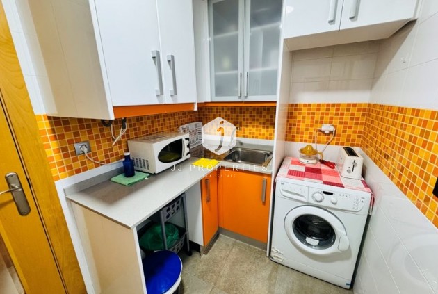 Aus zweiter Hand - Wohnung -
La Mata - Costa Blanca