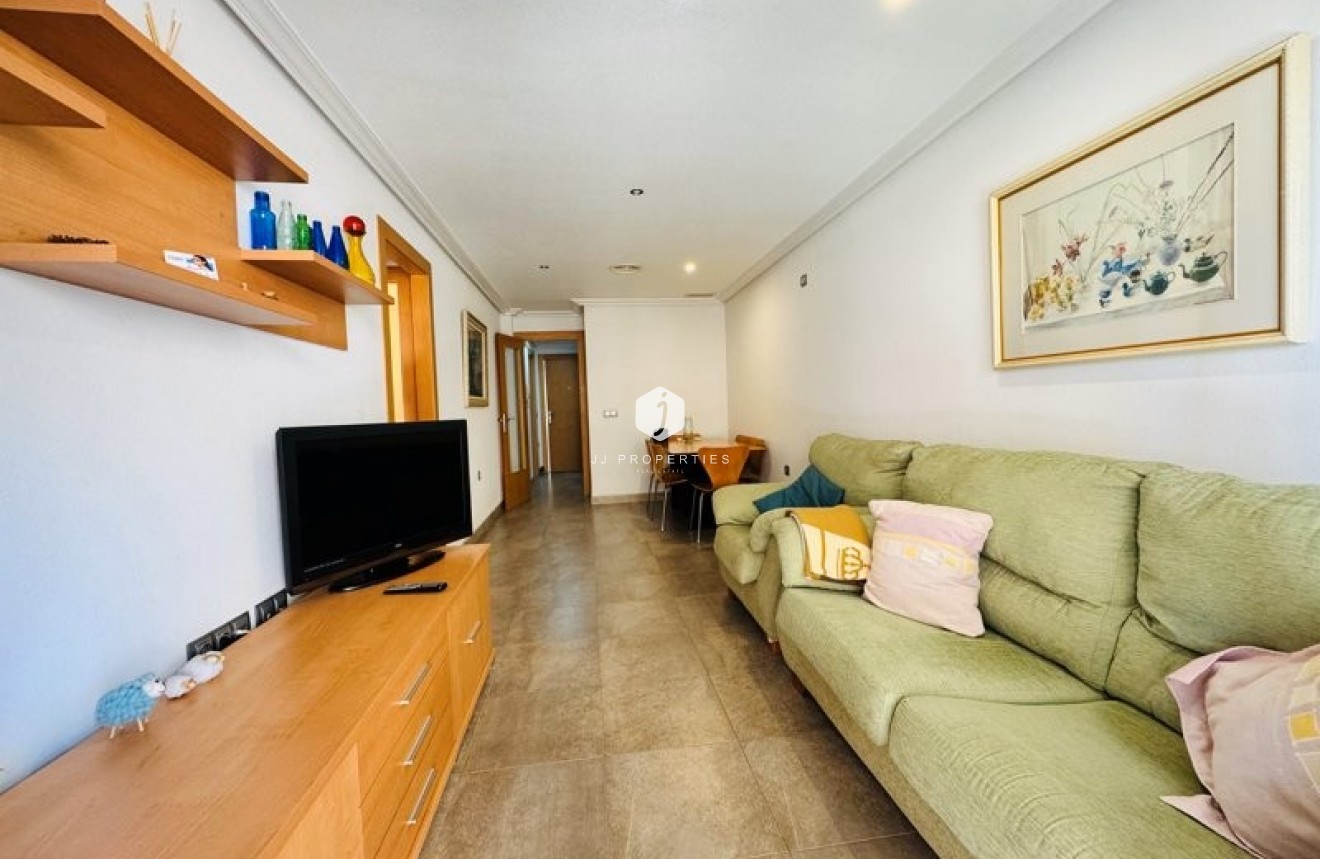 Aus zweiter Hand - Wohnung -
La Mata - Costa Blanca