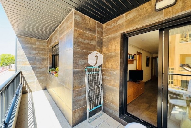 Aus zweiter Hand - Wohnung -
La Mata - Costa Blanca