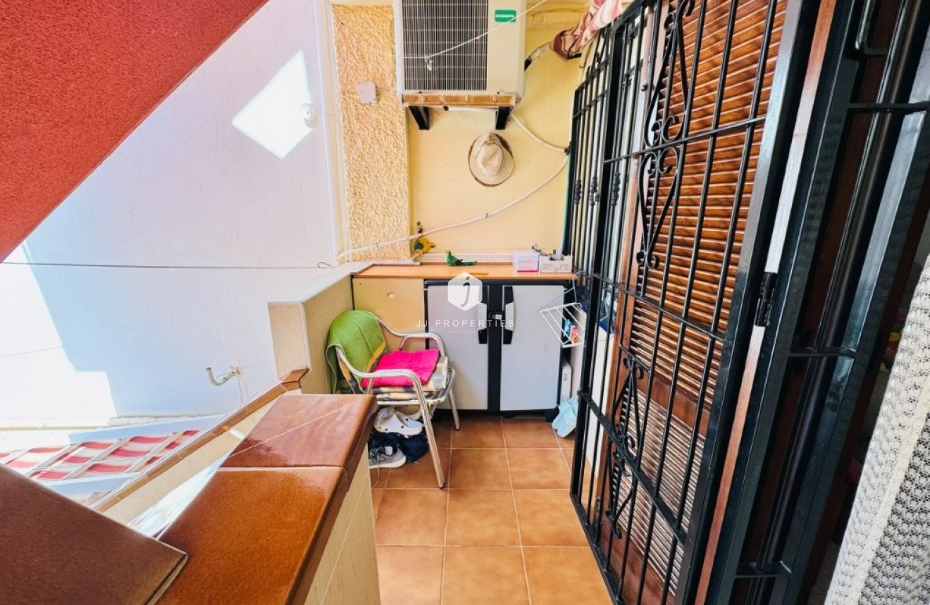 Segunda mano - Apartamento / piso -
La Mata - Costa Blanca