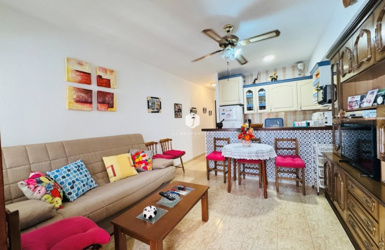 Segunda mano - Apartamento / piso -
La Mata - Costa Blanca