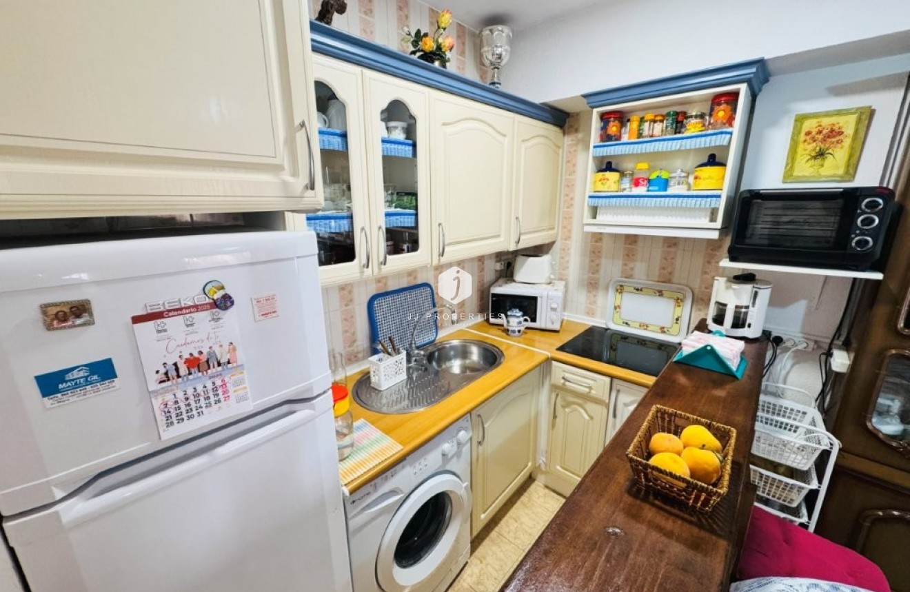 Segunda mano - Apartamento / piso -
La Mata - Costa Blanca