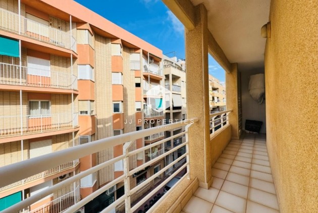 Segunda mano - Apartamento / piso -
La Mata - Costa Blanca