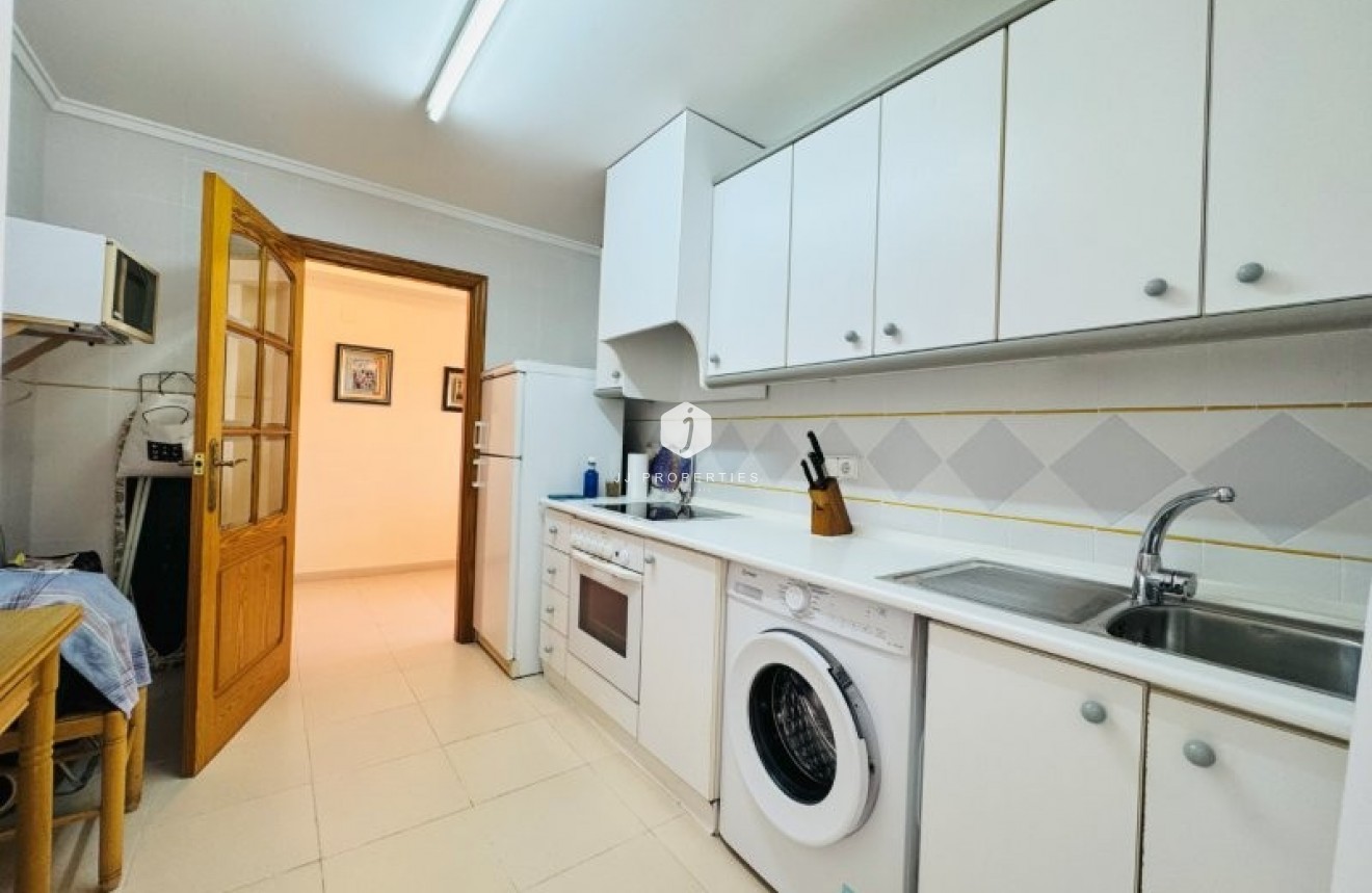 Segunda mano - Apartamento / piso -
La Mata - Costa Blanca