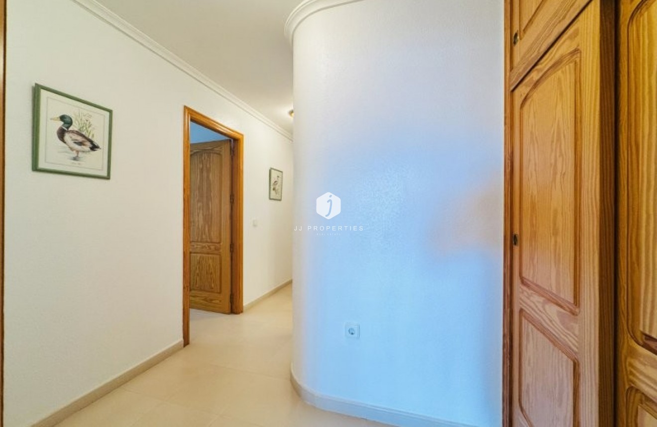 Segunda mano - Apartamento / piso -
La Mata - Costa Blanca