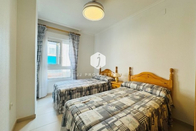 Segunda mano - Apartamento / piso -
La Mata - Costa Blanca