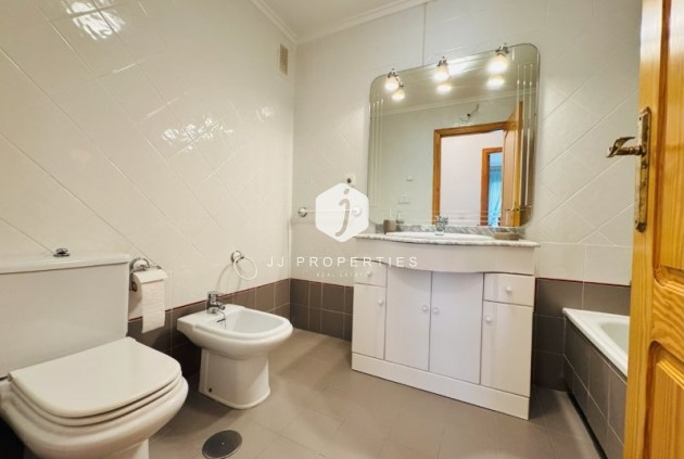 Segunda mano - Apartamento / piso -
La Mata - Costa Blanca