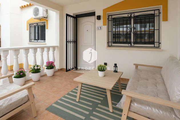 Segunda mano - Chalet -
Orihuela Costa - Los Balcones