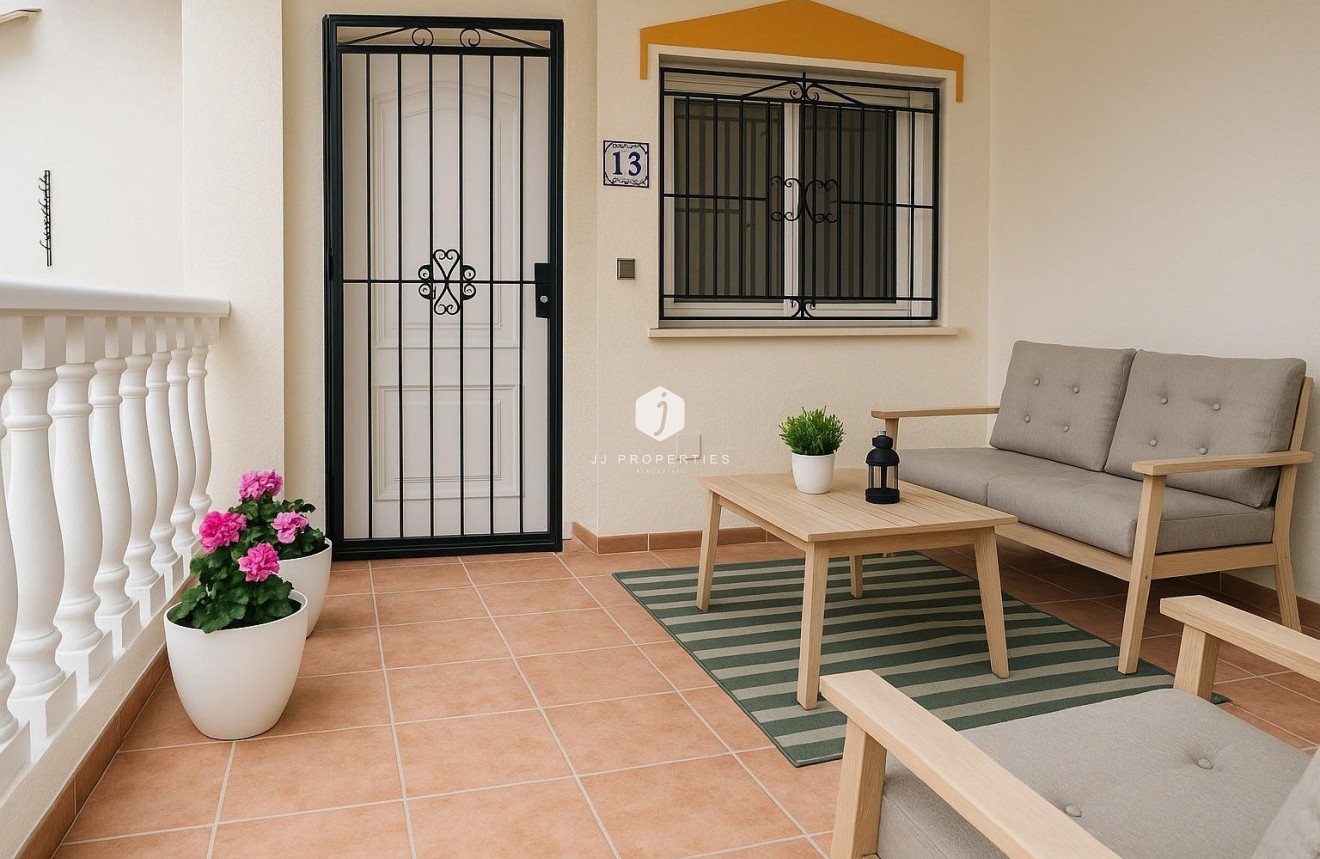 Segunda mano - Chalet -
Orihuela Costa - Los Balcones