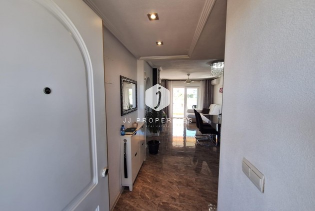 Segunda mano - Apartamento / piso -
Orihuela Costa - La Zenia