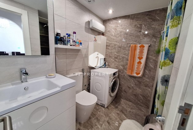 Segunda mano - Apartamento / piso -
Orihuela Costa - La Zenia