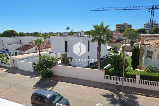 Segunda mano - Apartamento / piso -
Orihuela Costa - La Zenia