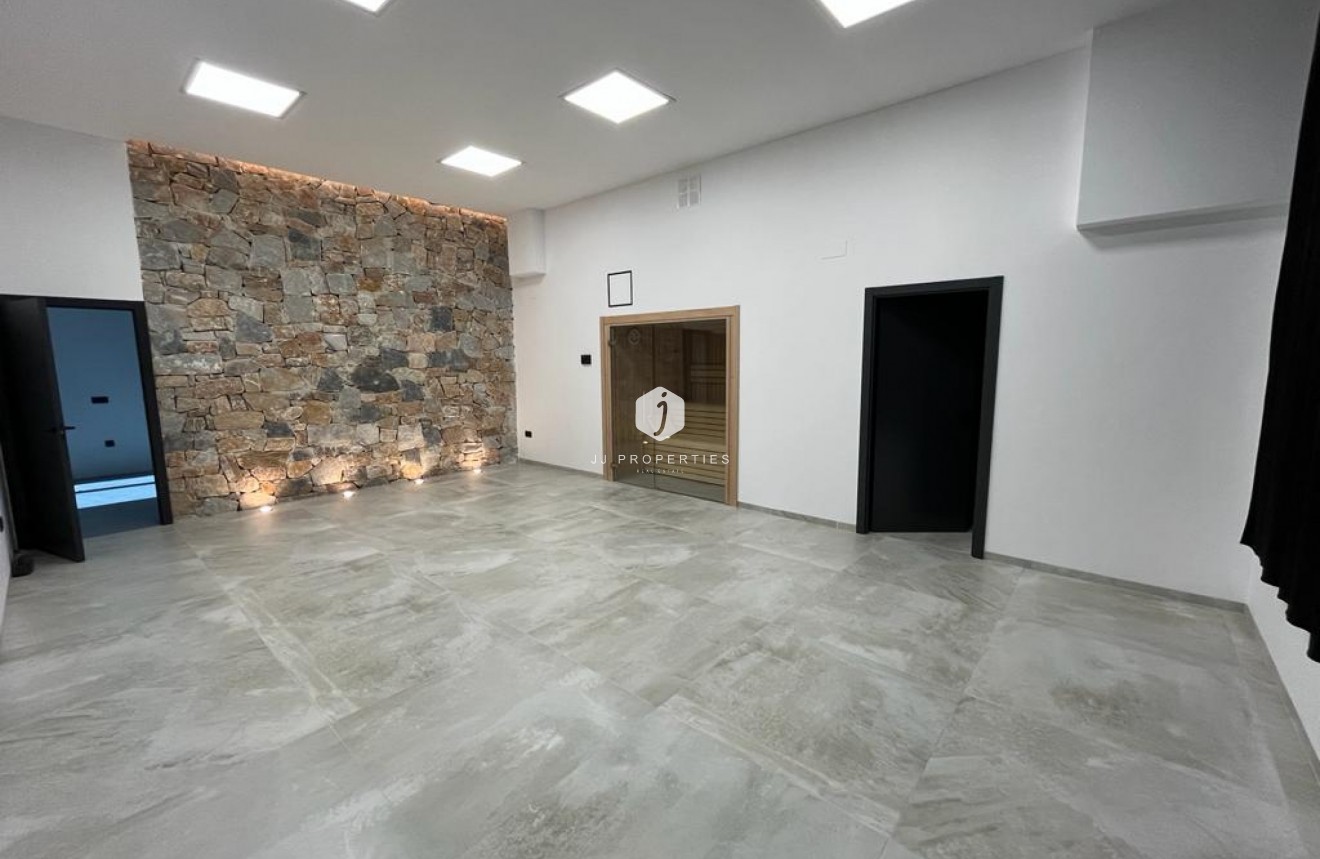 Segunda mano - Villa -
Rojales - Inland