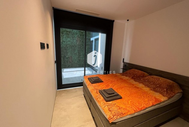 Segunda mano - Villa -
Rojales - Inland