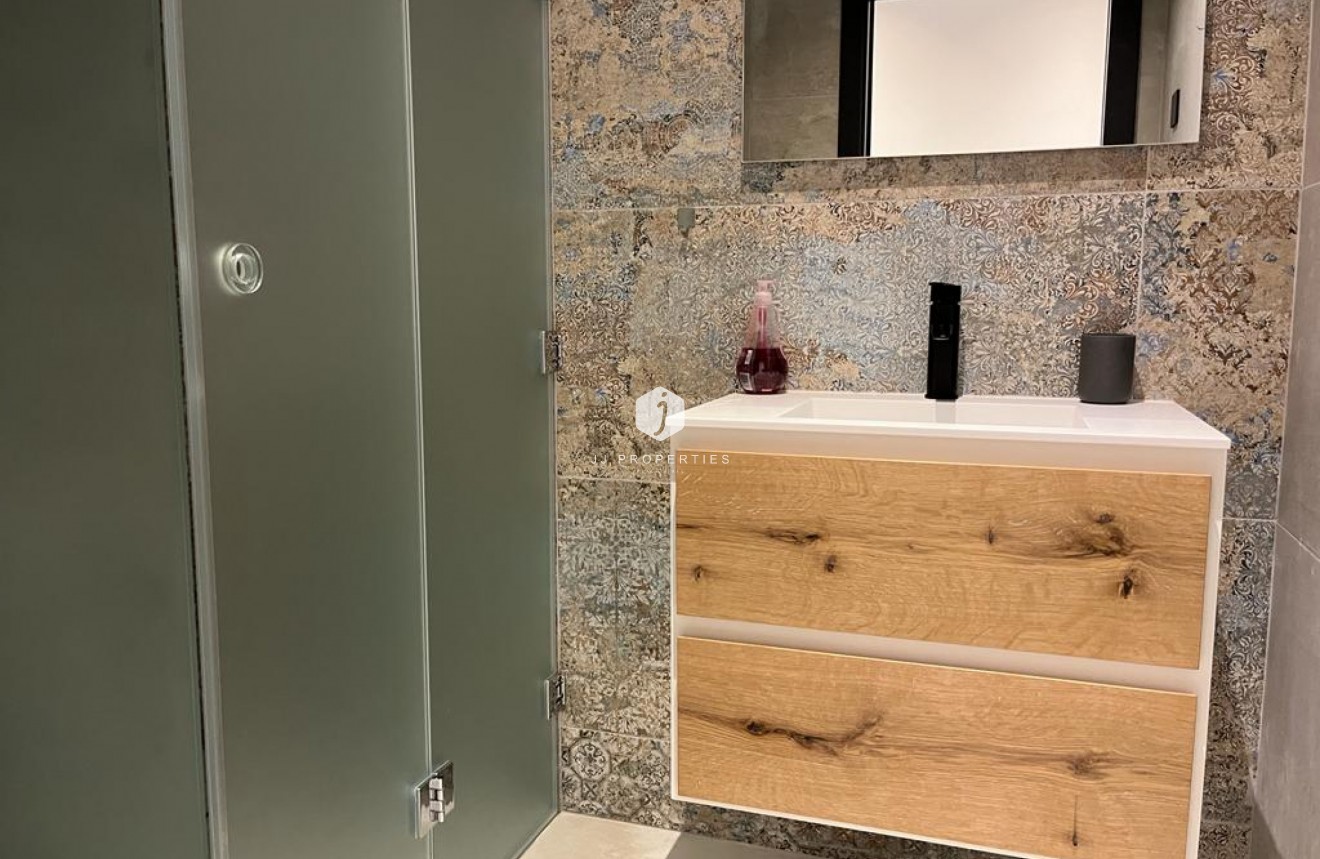 Segunda mano - Villa -
Rojales - Inland