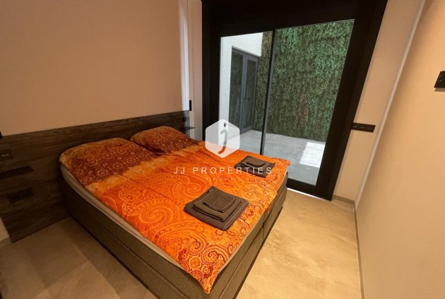 Segunda mano - Villa -
Rojales - Inland