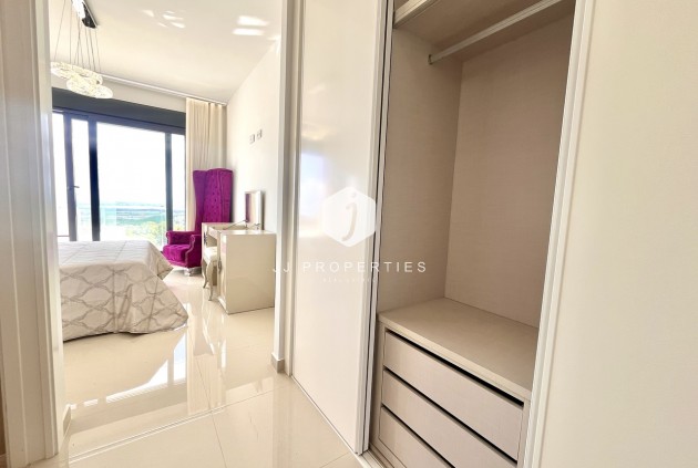 Segunda mano - Villa -
San Miguel de Salinas - Inland