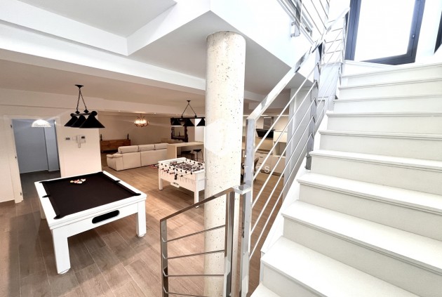 Segunda mano - Villa -
San Miguel de Salinas - Inland