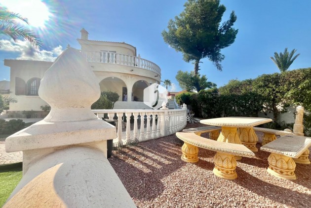 Segunda mano - Villa -
Torrevieja - San luis