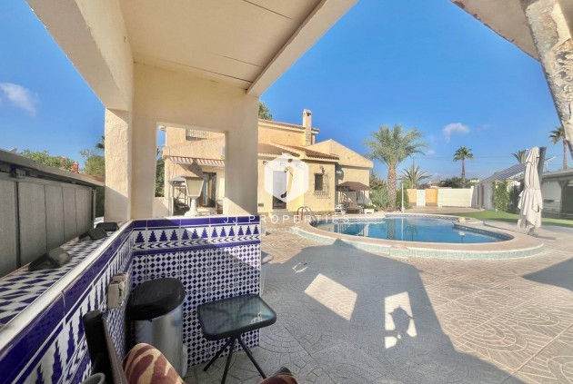 Segunda mano - Villa -
Torrevieja - San luis