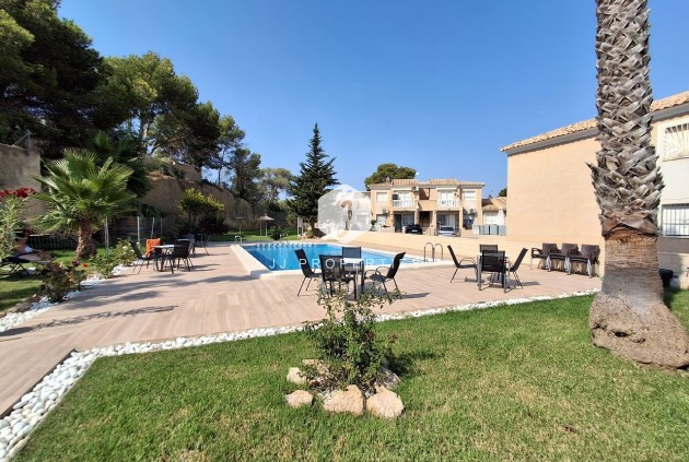 Segunda mano - Apartamento / piso -
Los Balcones - Costa Blanca