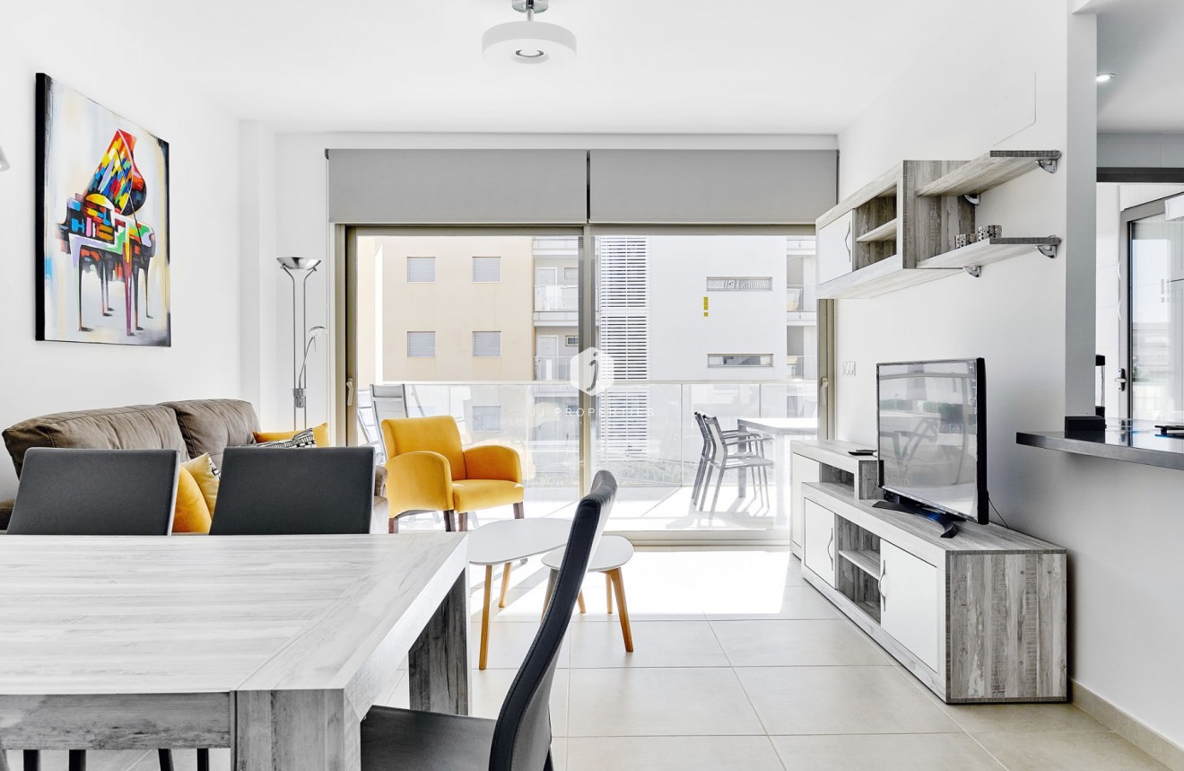 Segunda mano - Apartamento / piso -
Orihuela Costa - Costa Blanca