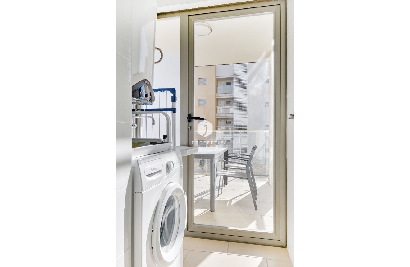 Segunda mano - Apartamento / piso -
Orihuela Costa - Costa Blanca