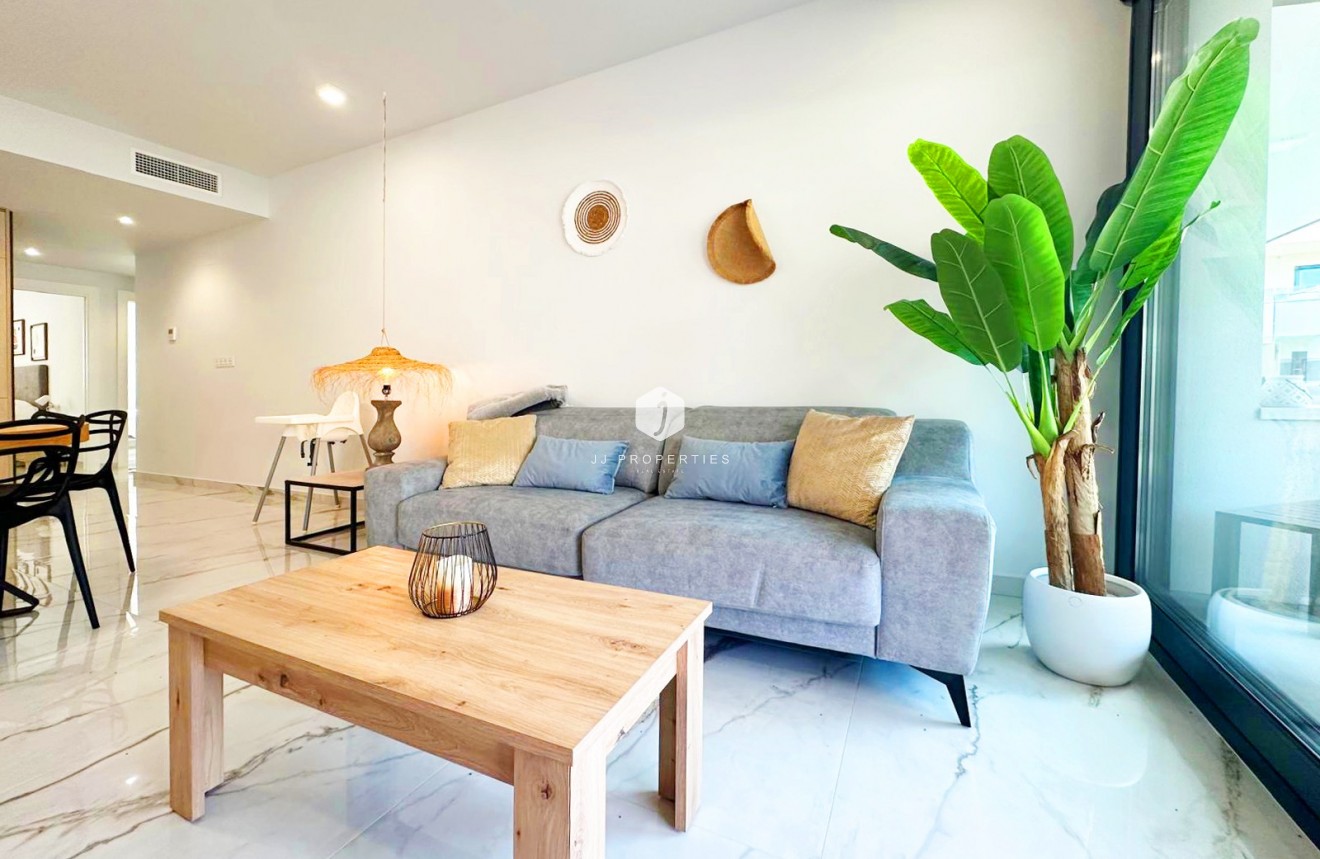 D'occasion - Appartement -
Torrevieja - Costa Blanca