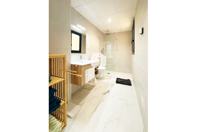 D'occasion - Appartement -
Torrevieja - Costa Blanca