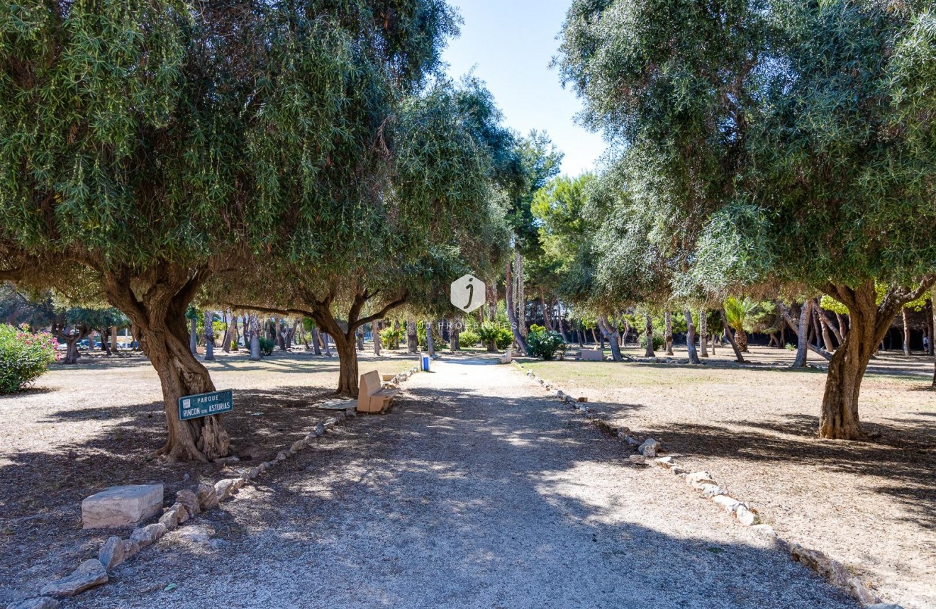 Segunda mano - Apartamento / piso -
Torrevieja - Acequion