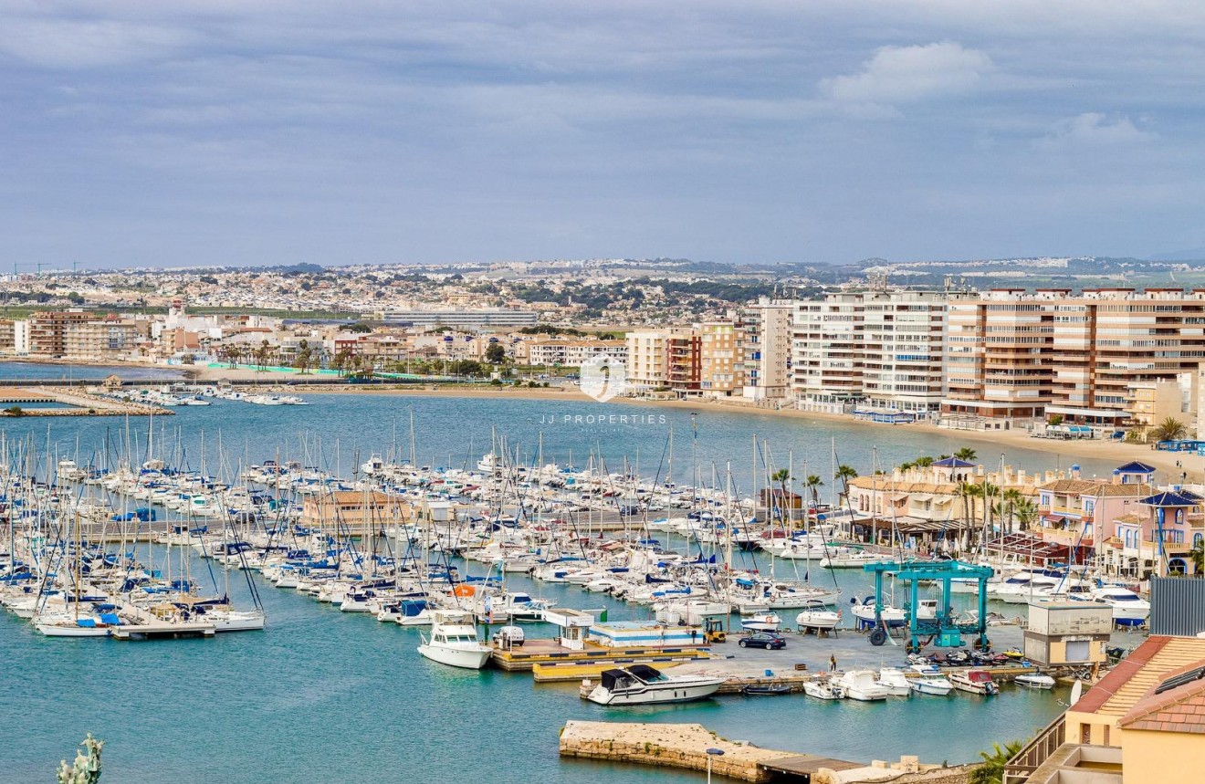 Segunda mano - Apartamento / piso -
Torrevieja - Acequion