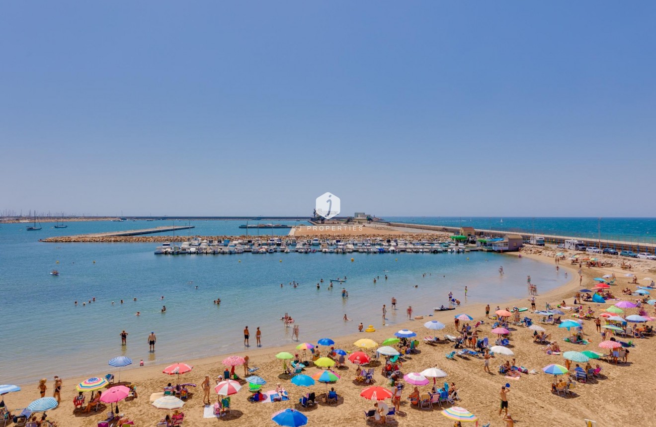 Segunda mano - Apartamento / piso -
Torrevieja - Acequion