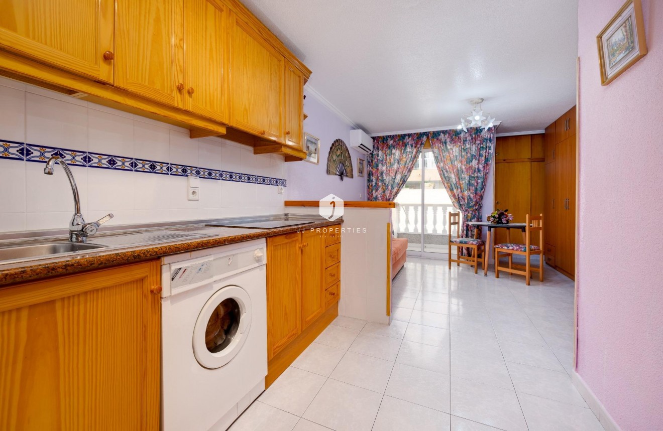 Segunda mano - Apartamento / piso -
Torrevieja - Acequion