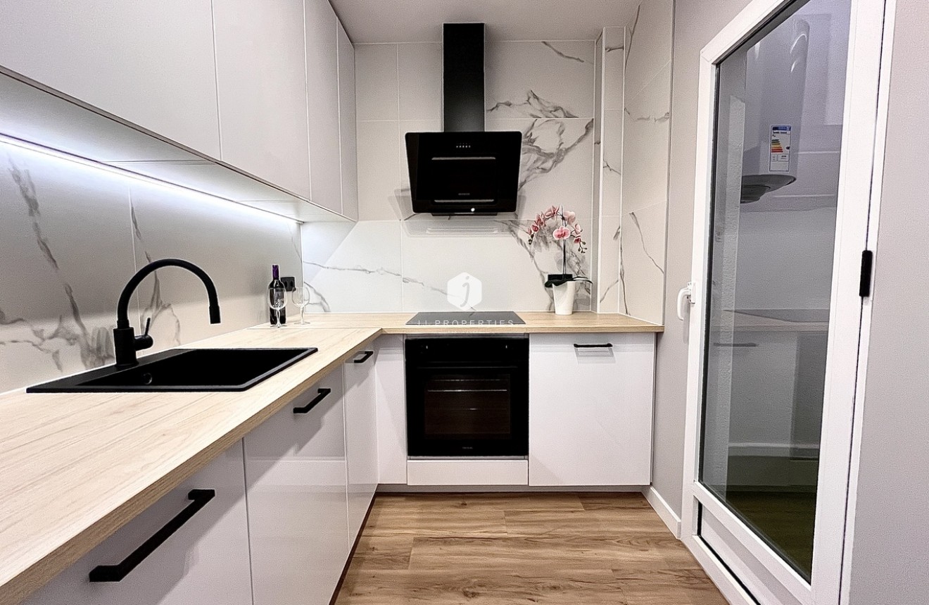 Segunda mano - Chalet -
Playa Flamenca - Costa Blanca