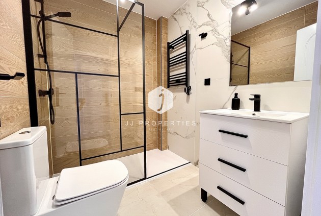 Segunda mano - Chalet -
Playa Flamenca - Costa Blanca