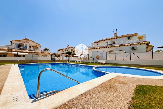 Segunda mano - Chalet -
Playa Flamenca - Costa Blanca