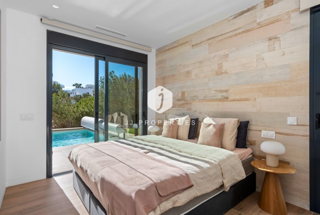 Segunda mano - Villa -
Dehesa de Campoamor - Costa Blanca