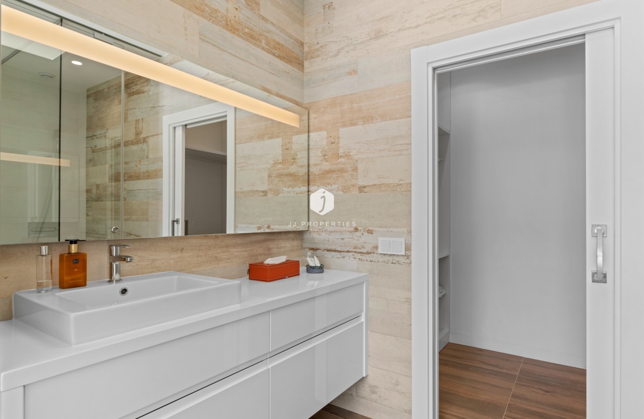 Segunda mano - Villa -
Dehesa de Campoamor - Costa Blanca