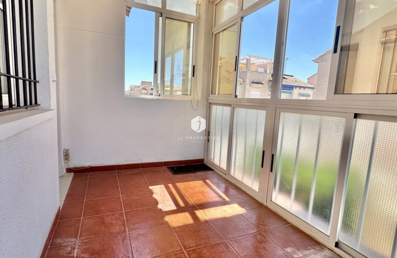 Segunda mano - Apartamento / piso -
Orihuela Costa - Costa Blanca
