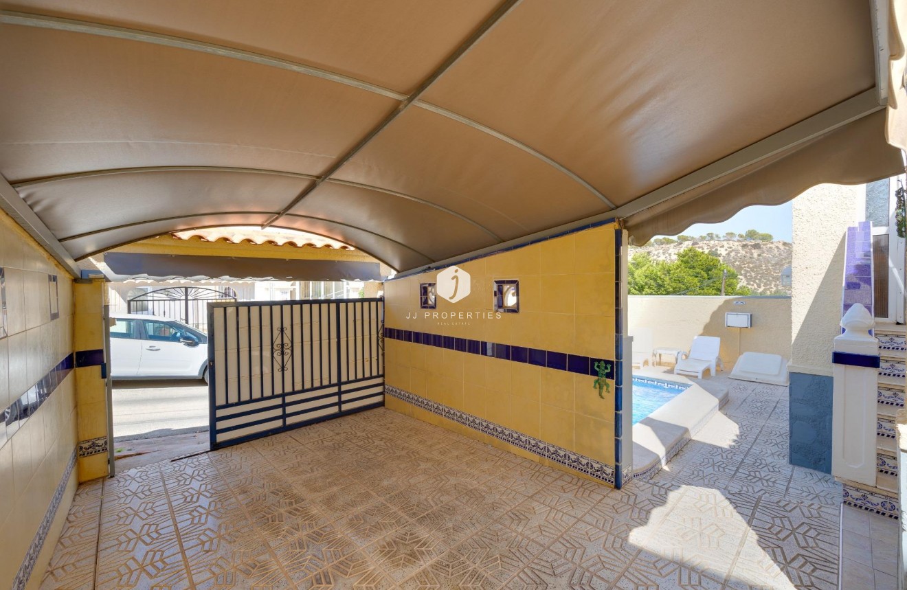 Segunda mano - Villa -
San Fulgencio - La Marina