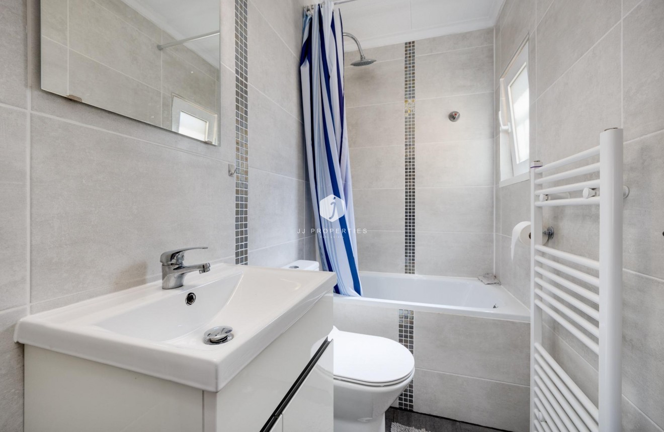 Segunda mano - Villa -
San Fulgencio - La Marina