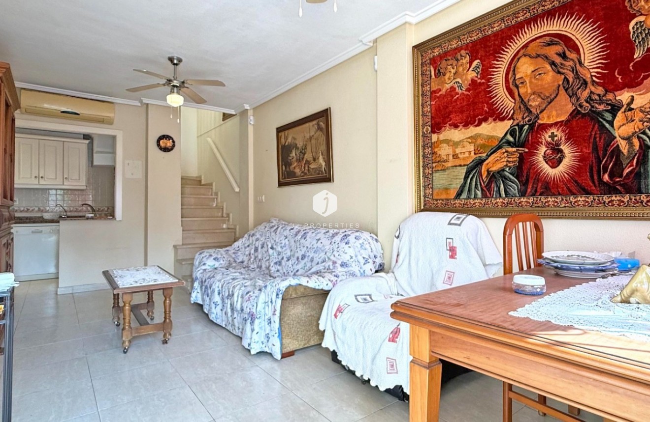 D'occasion - Chalet -
Torrevieja - Costa Blanca