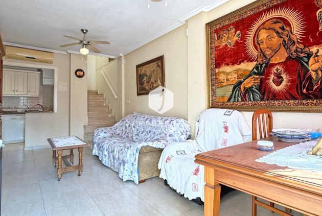 D'occasion - Chalet -
Torrevieja - Costa Blanca