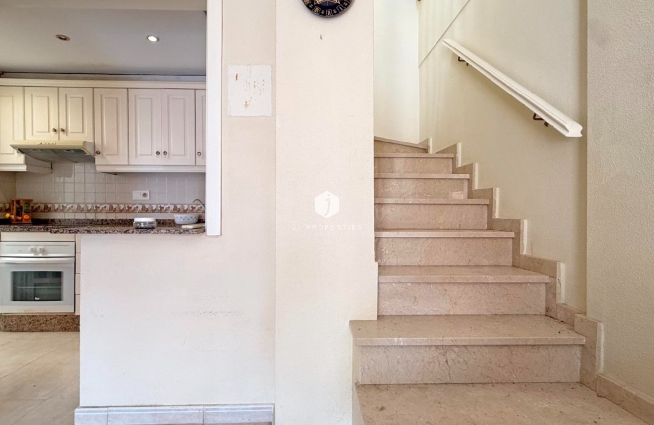 D'occasion - Chalet -
Torrevieja - Costa Blanca