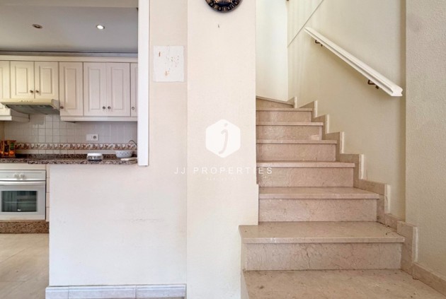 D'occasion - Chalet -
Torrevieja - Costa Blanca